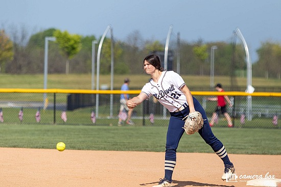 IMG_5266.jpg Bishop McDevitt 2022 - 2023 